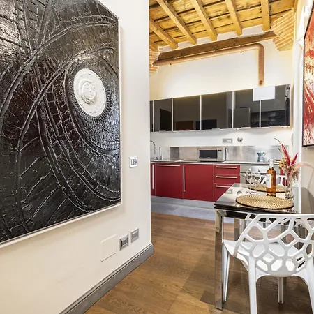 Cosy In Glamorous Santo Spirito *